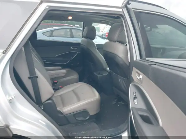 KM8SRDHF3HU197650 2017 HYUNDAI SANTA FE - Image 8