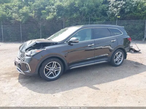 KM8SRDHF3HU208257 2017 HYUNDAI SANTA FE - Image 2