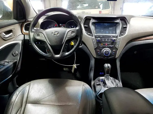 KM8SRDHF3HU219176 2017 HYUNDAI SANTA FE - Image 8