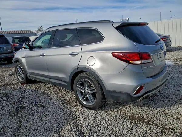 KM8SRDHF3HU226421 2017 HYUNDAI SANTA FE - Image 2