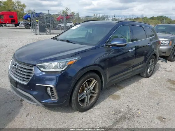 KM8SRDHF3HU242733 2017 HYUNDAI SANTA FE - Image 2