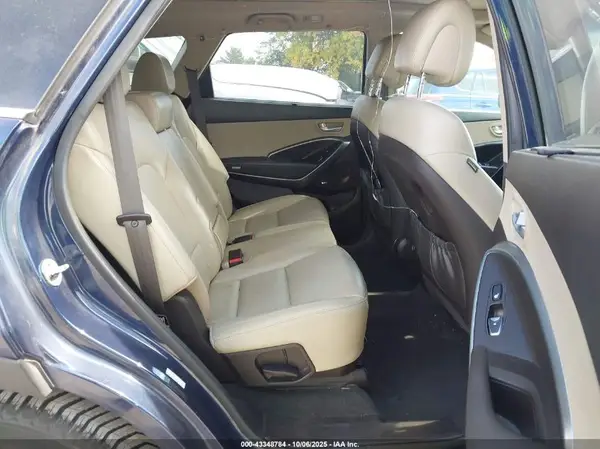 KM8SRDHF3HU242733 2017 HYUNDAI SANTA FE - Image 8