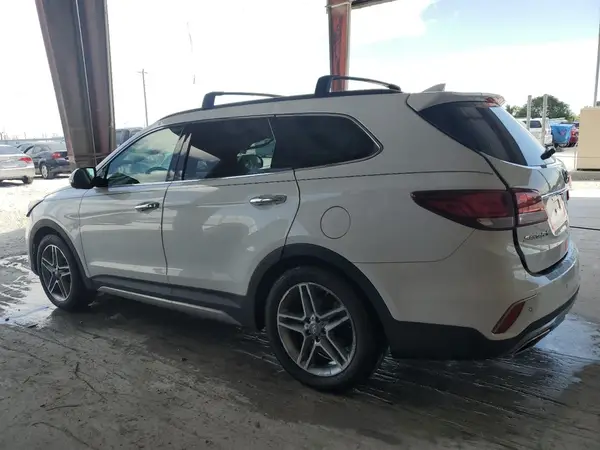 KM8SRDHF3HU242862 2017 HYUNDAI SANTA FE - Image 2
