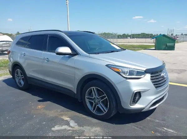 KM8SRDHF3JU274684 2018 HYUNDAI SANTA FE - Image 1