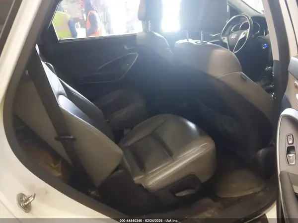 KM8SRDHF4GU138072 2016 HYUNDAI SANTA FE - Image 8