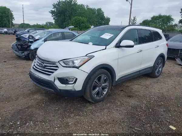 KM8SRDHF4GU144678 2016 HYUNDAI SANTA FE - Image 2
