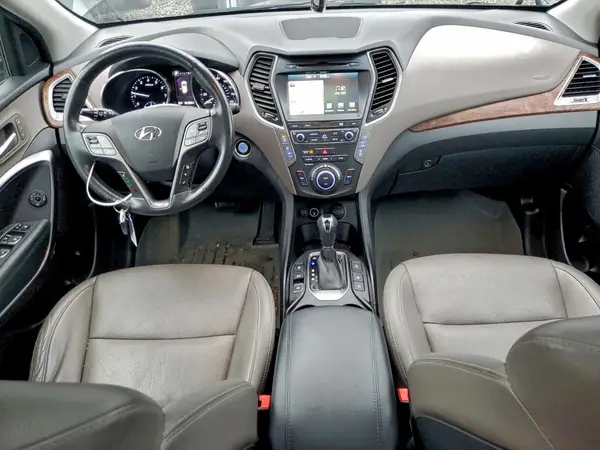 KM8SRDHF4HU180839 2017 HYUNDAI SANTA FE - Image 8