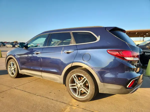 KM8SRDHF4HU181151 2017 HYUNDAI SANTA FE - Image 2