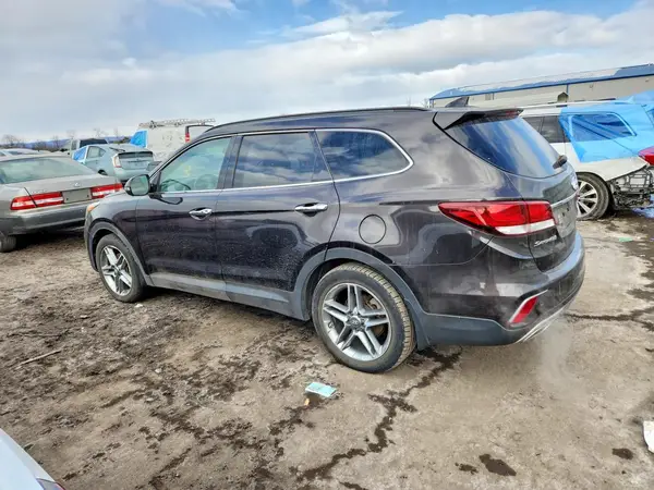 KM8SRDHF4HU181649 2017 HYUNDAI SANTA FE - Image 2