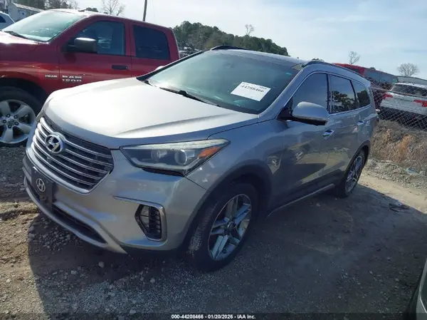 KM8SRDHF4HU188066 2017 HYUNDAI SANTA FE - Image 2