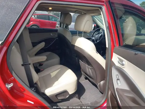 KM8SRDHF4HU197513 2017 HYUNDAI SANTA FE - Image 8