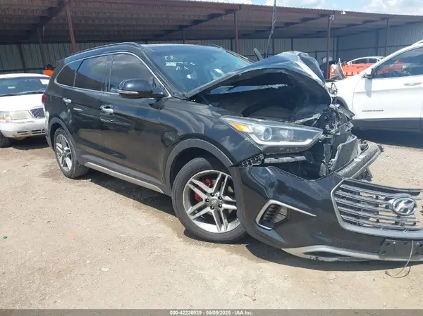 KM8SRDHF4HU203424 2017 HYUNDAI SANTA FE - Image 1