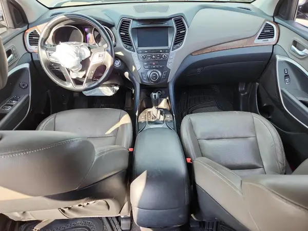 KM8SRDHF4HU212303 2017 HYUNDAI SANTA FE - Image 8