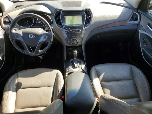 KM8SRDHF4HU253241 2017 HYUNDAI SANTA FE - Image 8