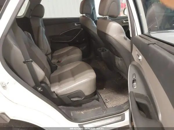 KM8SRDHF4HU255703 2017 HYUNDAI SANTA FE - Image 8