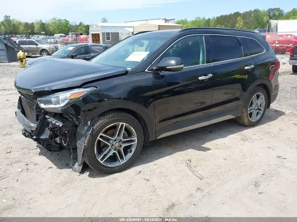KM8SRDHF4JU277481 2018 HYUNDAI SANTA FE - Image 2