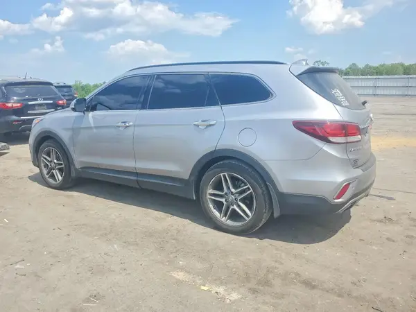 KM8SRDHF4JU278730 2018 HYUNDAI SANTA FE - Image 2