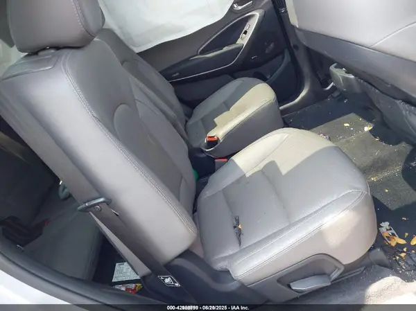 KM8SRDHF4JU282759 2018 HYUNDAI SANTA FE - Image 8