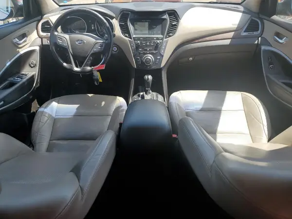 KM8SRDHF4JU285760 2018 HYUNDAI SANTA FE - Image 8