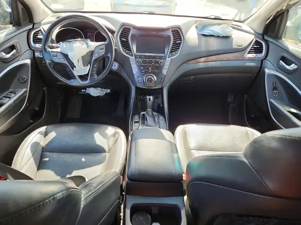 KM8SRDHF4KU304924 2019 HYUNDAI SANTA FE - Image 8