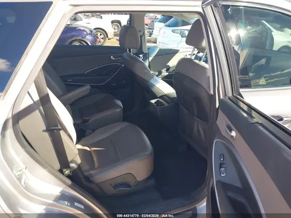 KM8SRDHF4KU309802 2019 HYUNDAI SANTA FE - Image 8