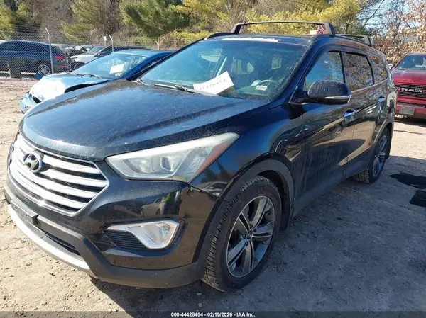 KM8SRDHF5GU139778 2016 HYUNDAI SANTA FE - Image 2
