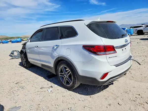 KM8SRDHF5HU176685 2017 HYUNDAI SANTA FE - Image 2