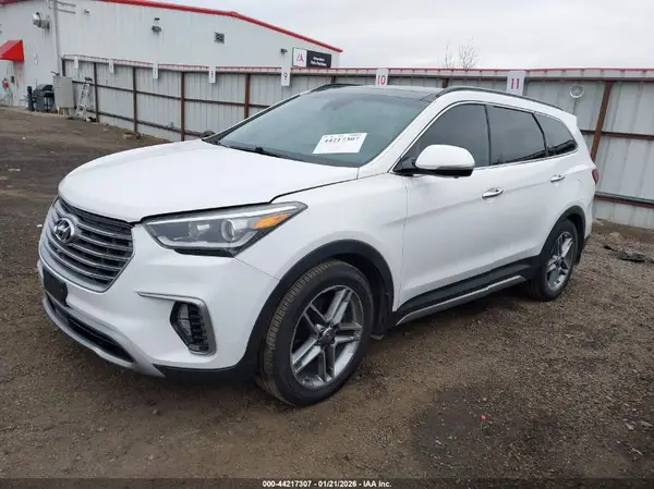 KM8SRDHF5HU189744 2017 HYUNDAI SANTA FE - Image 2