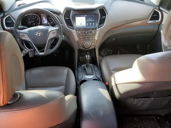 KM8SRDHF5HU212083 2017 HYUNDAI SANTA FE - Image 8