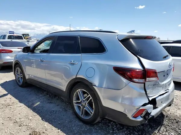 KM8SRDHF5HU212536 2017 HYUNDAI SANTA FE - Image 2