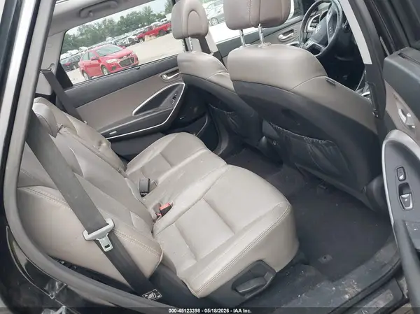 KM8SRDHF5HU213167 2017 HYUNDAI SANTA FE - Image 8