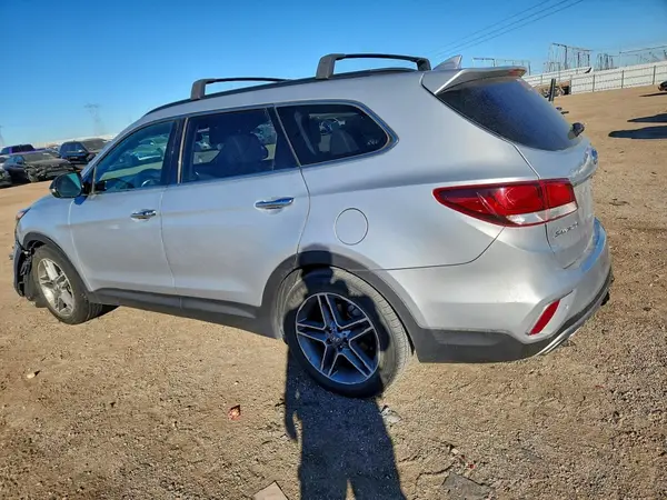 KM8SRDHF5HU219650 2017 HYUNDAI SANTA FE - Image 2