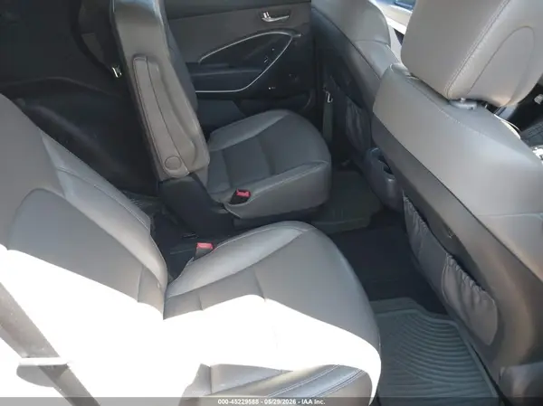KM8SRDHF5HU220006 2017 HYUNDAI SANTA FE - Image 8