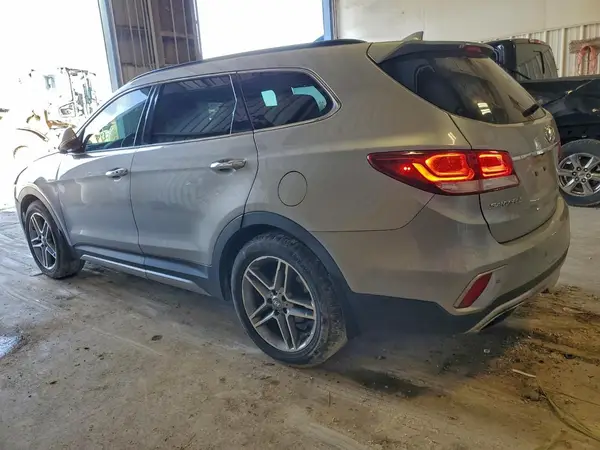 KM8SRDHF5HU245388 2017 HYUNDAI SANTA FE - Image 2