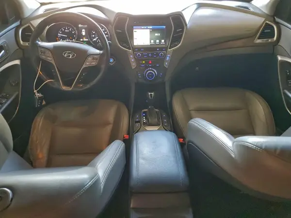 KM8SRDHF5HU245388 2017 HYUNDAI SANTA FE - Image 8