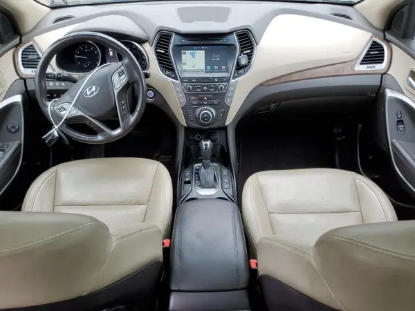 KM8SRDHF5HU254608 2017 HYUNDAI SANTA FE - Image 8