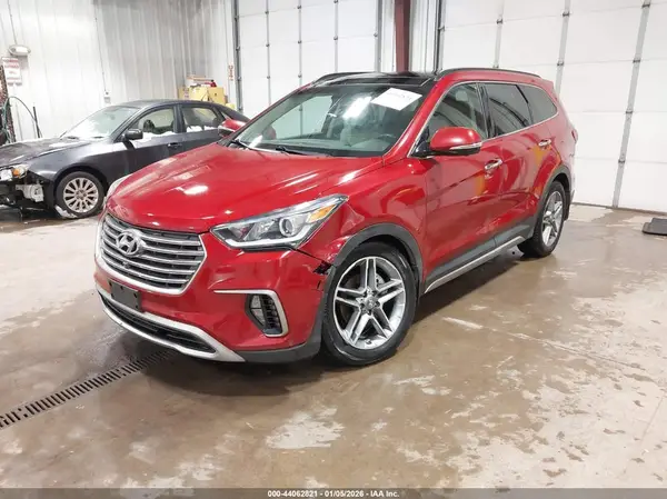 KM8SRDHF5JU260169 2018 HYUNDAI SANTA FE - Image 2