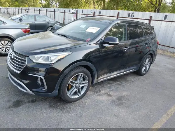 KM8SRDHF5JU273052 2018 HYUNDAI SANTA FE - Image 2