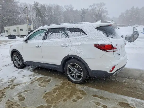 KM8SRDHF5JU280891 2018 HYUNDAI SANTA FE - Image 2