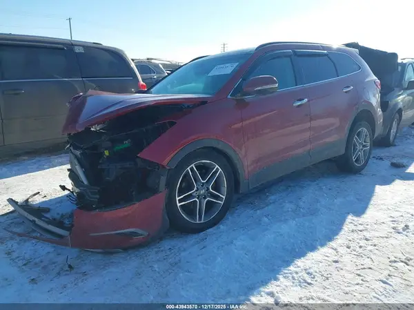 KM8SRDHF5JU283841 2018 HYUNDAI SANTA FE - Image 2