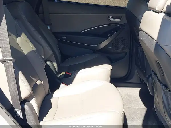 KM8SRDHF6GU131043 2016 HYUNDAI SANTA FE - Image 8