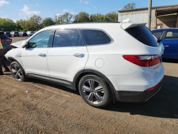 KM8SRDHF6GU145640 2016 HYUNDAI SANTA FE - Image 2