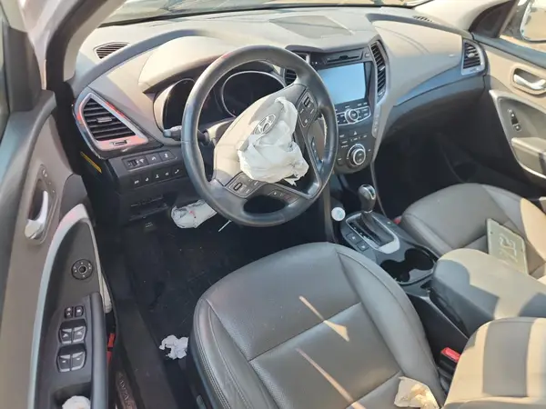 KM8SRDHF6GU145640 2016 HYUNDAI SANTA FE - Image 8