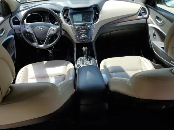 KM8SRDHF6HU165632 2017 HYUNDAI SANTA FE - Image 8