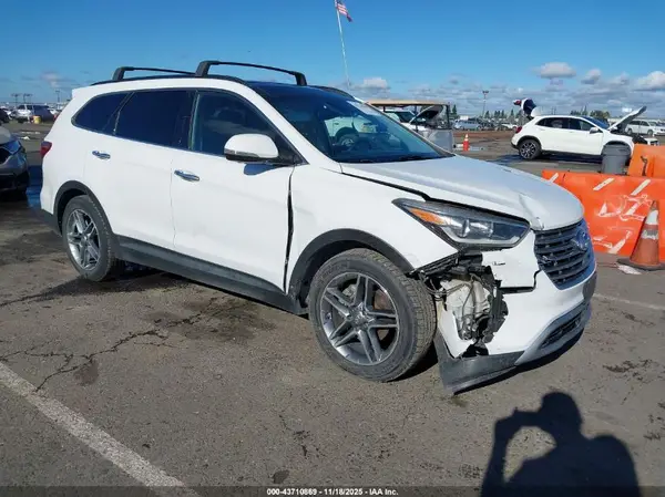KM8SRDHF6HU192278 2017 HYUNDAI SANTA FE - Image 1