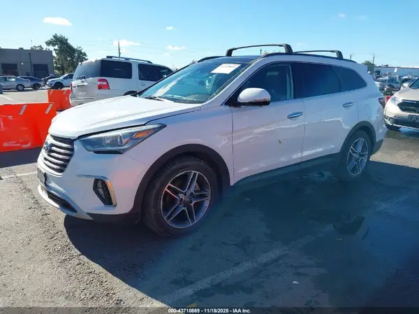 KM8SRDHF6HU192278 2017 HYUNDAI SANTA FE - Image 2