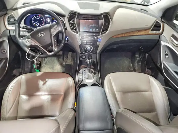KM8SRDHF6HU216885 2017 HYUNDAI SANTA FE - Image 8