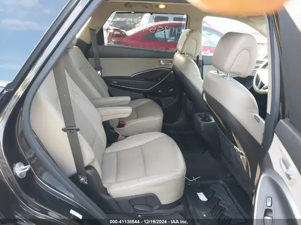 KM8SRDHF6HU220385 2017 HYUNDAI SANTA FE - Image 8