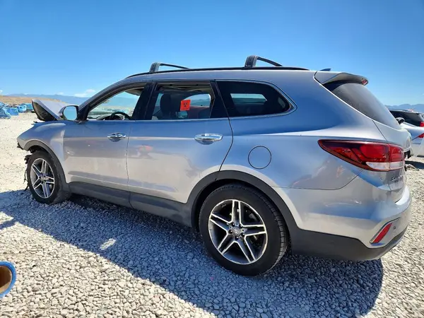 KM8SRDHF6HU238966 2017 HYUNDAI SANTA FE - Image 2