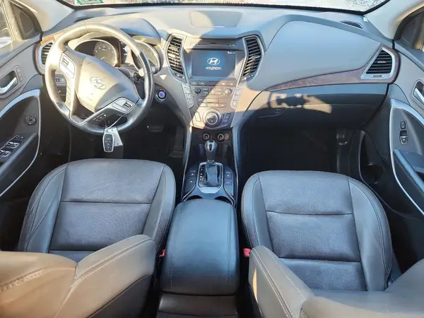 KM8SRDHF6JU281371 2018 HYUNDAI SANTA FE - Image 8